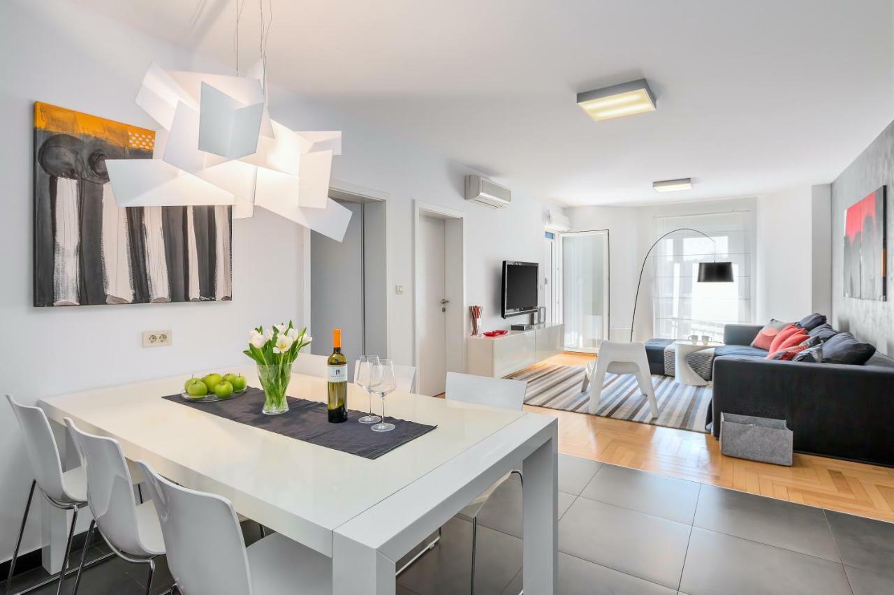 Apartment Lungomare プーラ エクステリア 写真