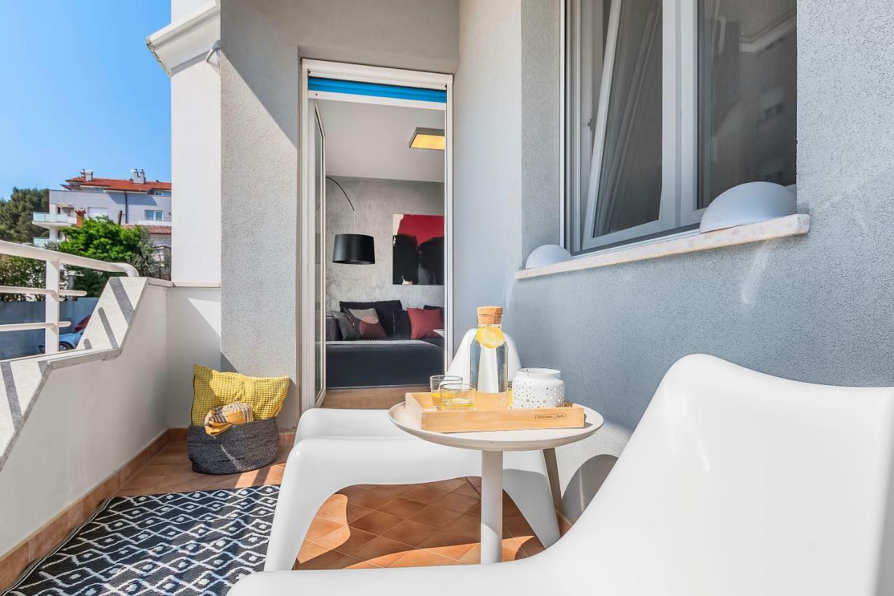 Apartment Lungomare プーラ エクステリア 写真